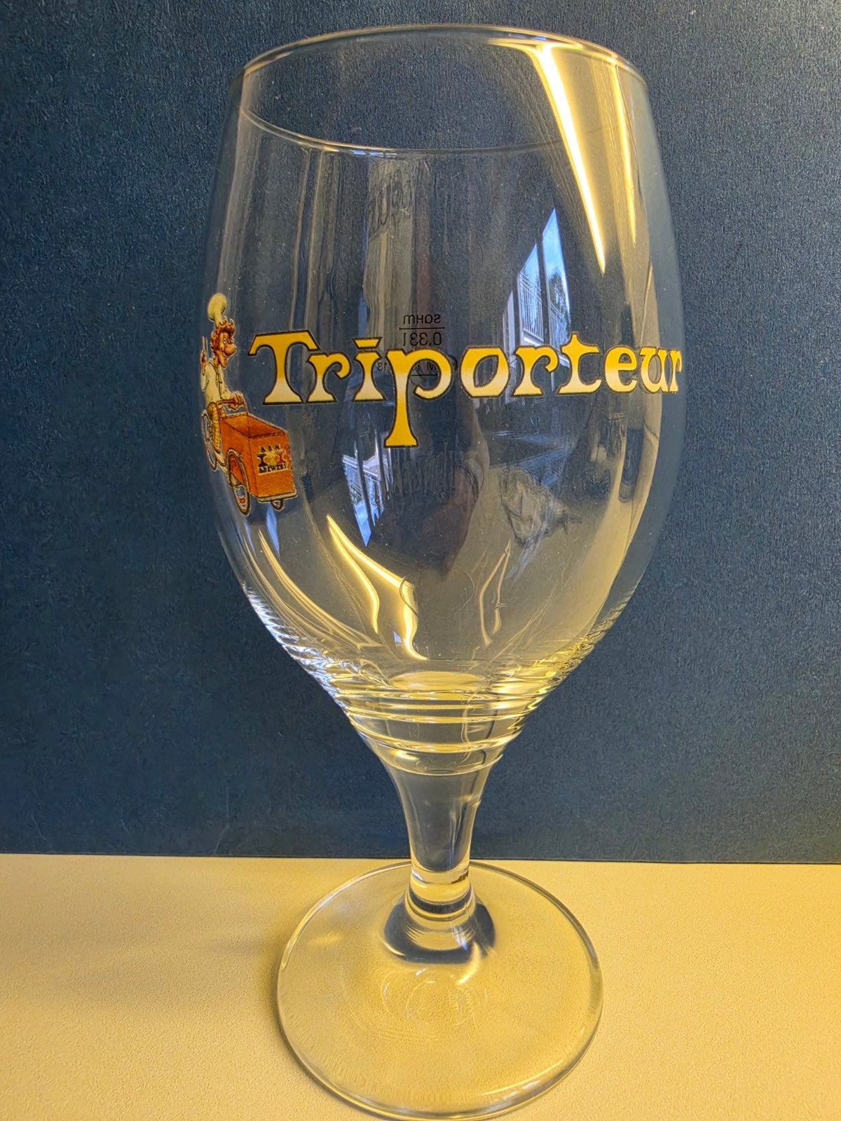 Origineel Triporteur Bierglas 33cl – B.O.M. Brewery, Ophalen of Verzenden, Zo goed als nieuw, Bierglas
