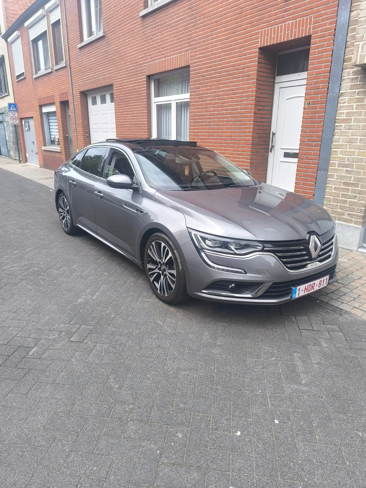 Talisman initiale Paris, full options, 1.6 dci , 160 ok, die, Auto's, Particulier, Te koop