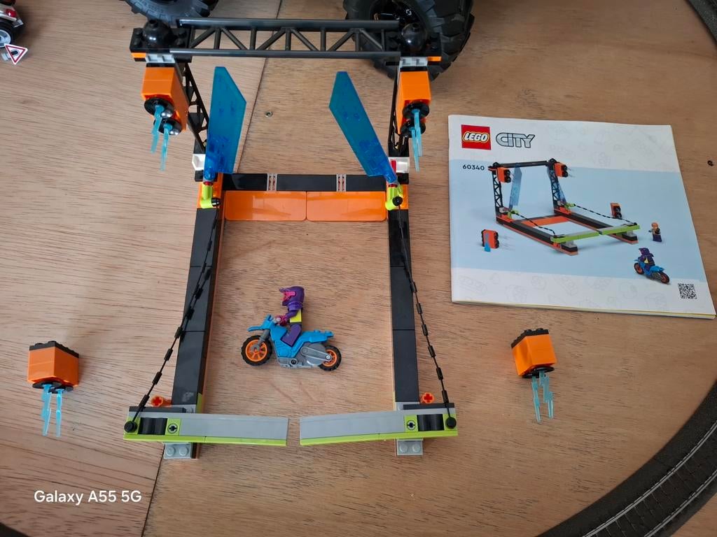 Lego 60340, Ophalen, Lego