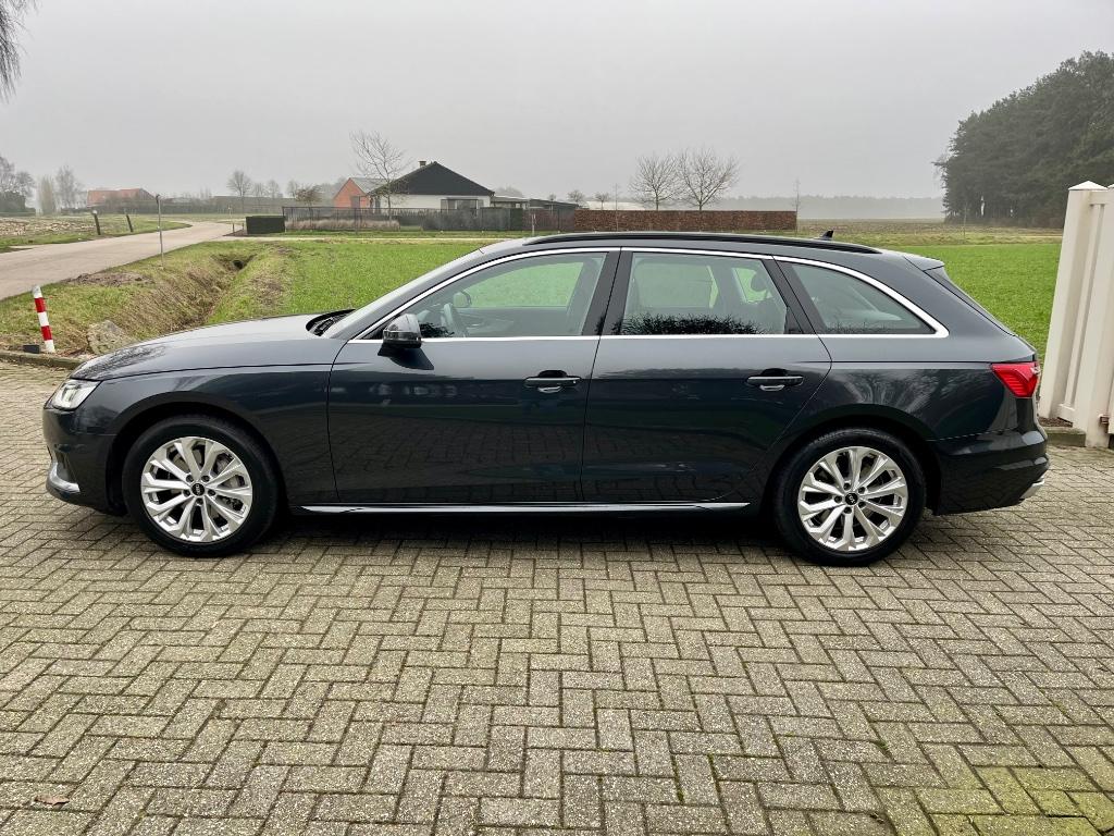 Audi A4 Avant 40TFSI S-Tronic Mild Hybrid 2022 204Pk Pano, Auto's, Dealer onderhouden, Stof, Euro 6, 4 cilinders