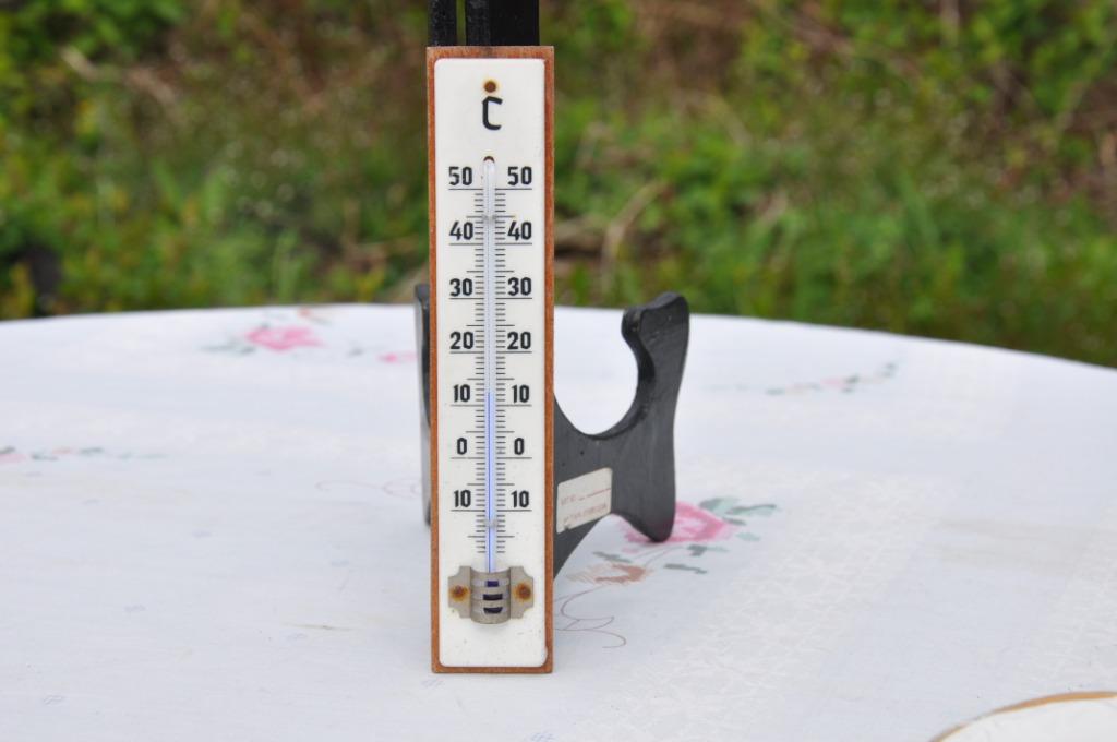 thermomètre mural sur bois, Antiquités & Art, Enlèvement ou Envoi