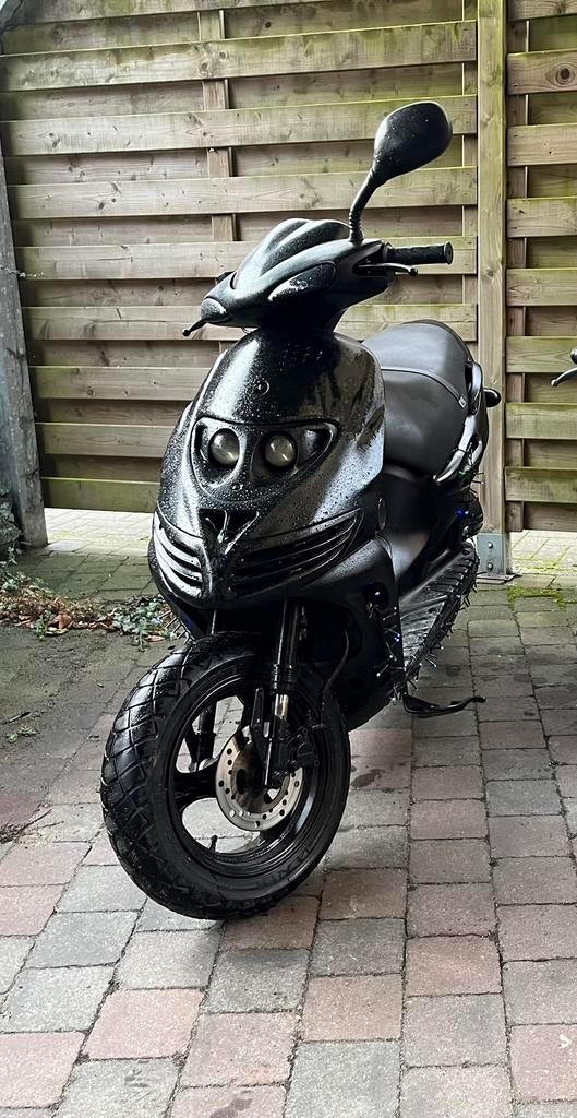 Suzuki katana te koop., Fietsen en Brommers, Brommers | Overige merken, Ophalen, 50 cc, Klasse B (45 km/u), Zo goed als nieuw