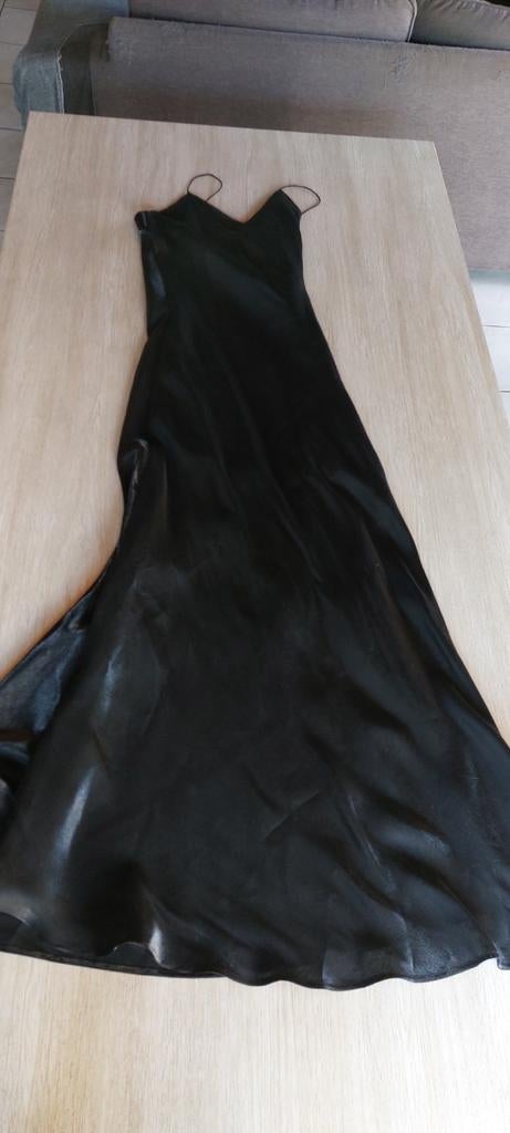 Avondkleed, Kleding | Dames, Gelegenheidskleding, Ophalen of Verzenden, Zo goed als nieuw, Maat 38/40 (M), Zwart