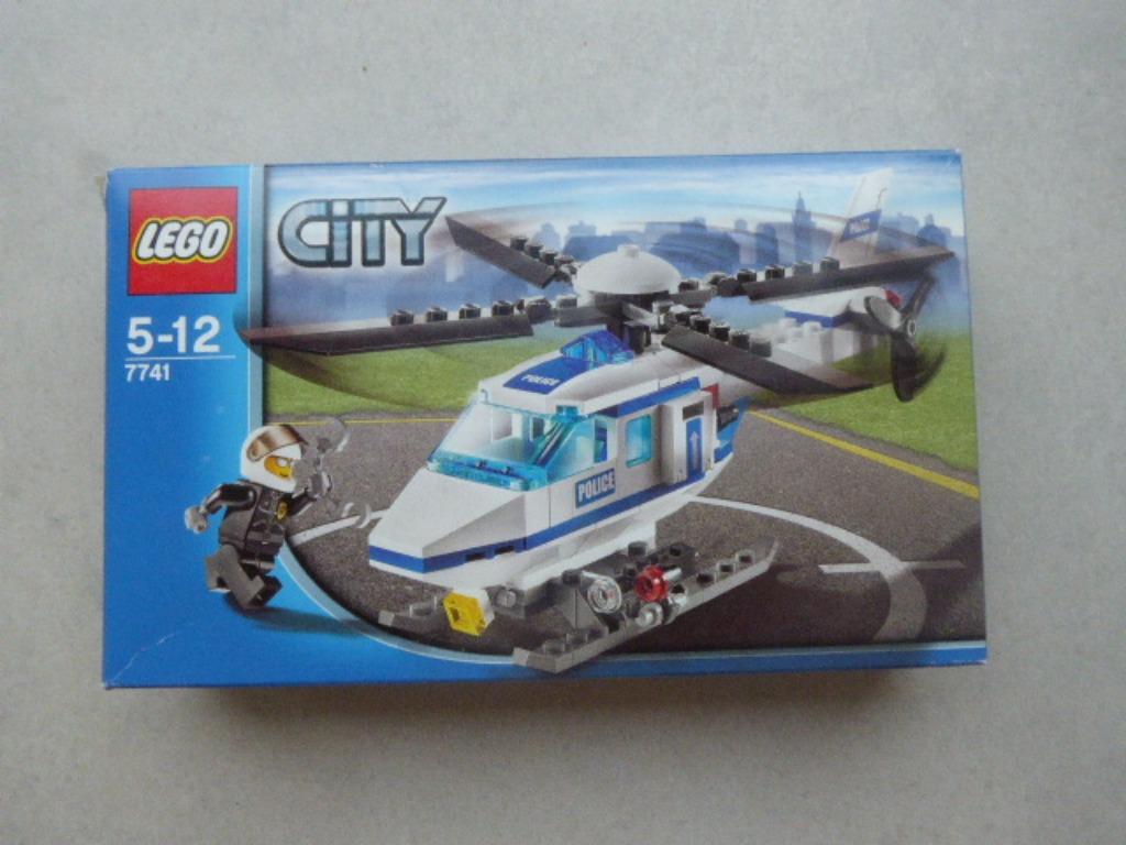 LEGO City Politiehelicopter 7741, Ophalen of Verzenden, Zo goed als nieuw, Complete set, Lego