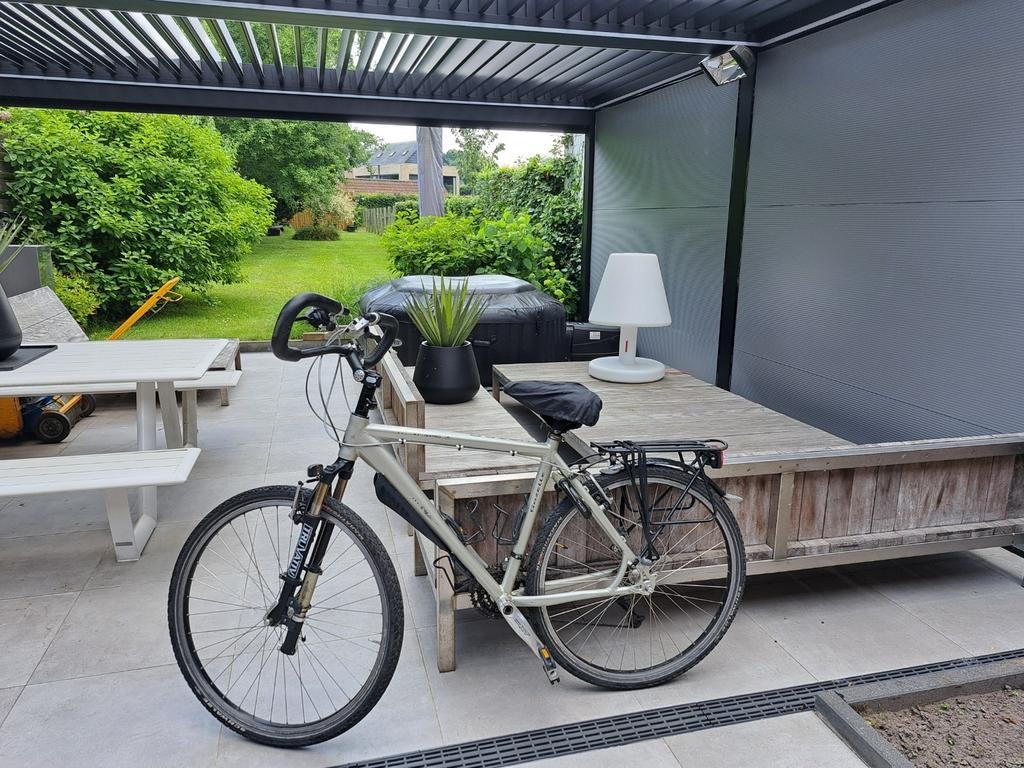 Vélo de randonnée Gazelle Kathmandu Goldline, Vélos & Vélomoteurs, Vélos | Hommes | Vélos de sport & Vélo de randonnée, Enlèvement
