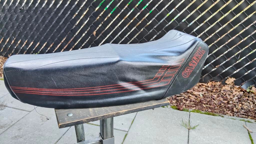 Honda camino custom zadel camel, Ophalen, Zadel