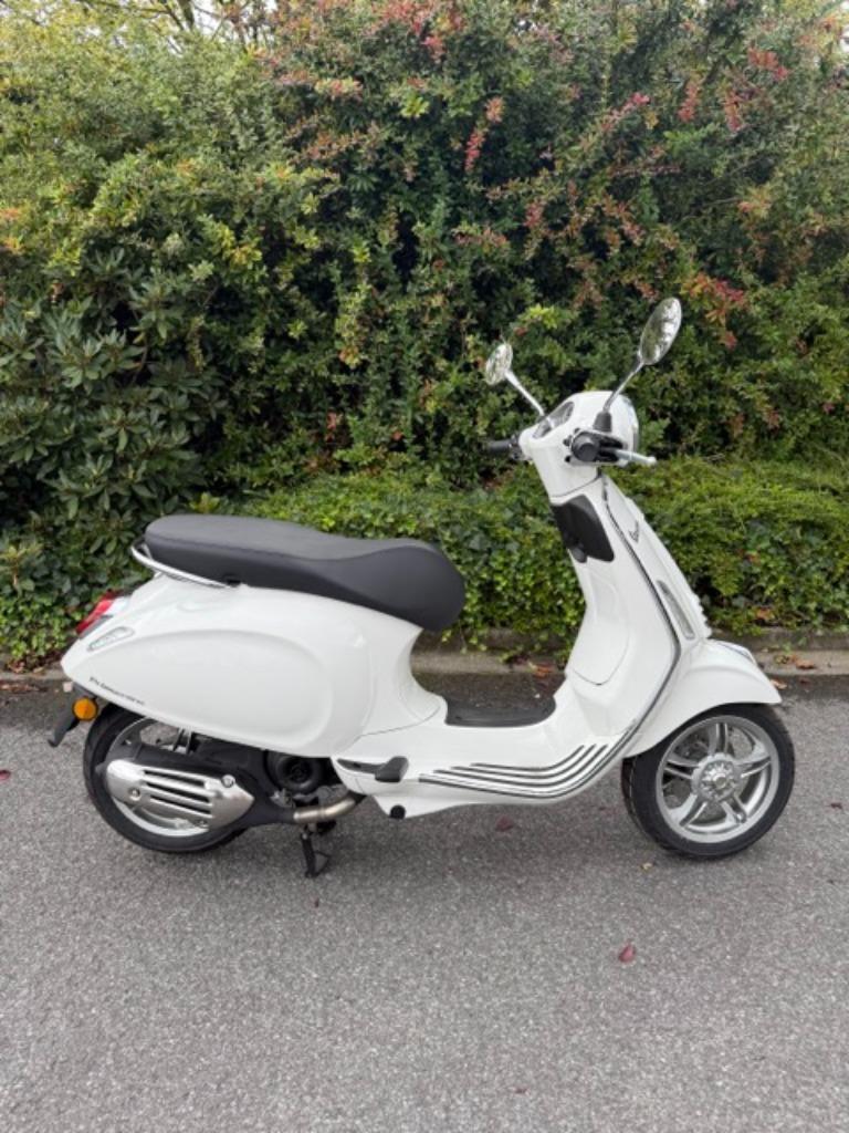 Vespa Primavera 50CC Nieuw - Destockage B-rijbewijs 45 / u, Fietsen en Brommers, Scooters | Vespa, Overige modellen, Nieuw, Ophalen of Verzenden