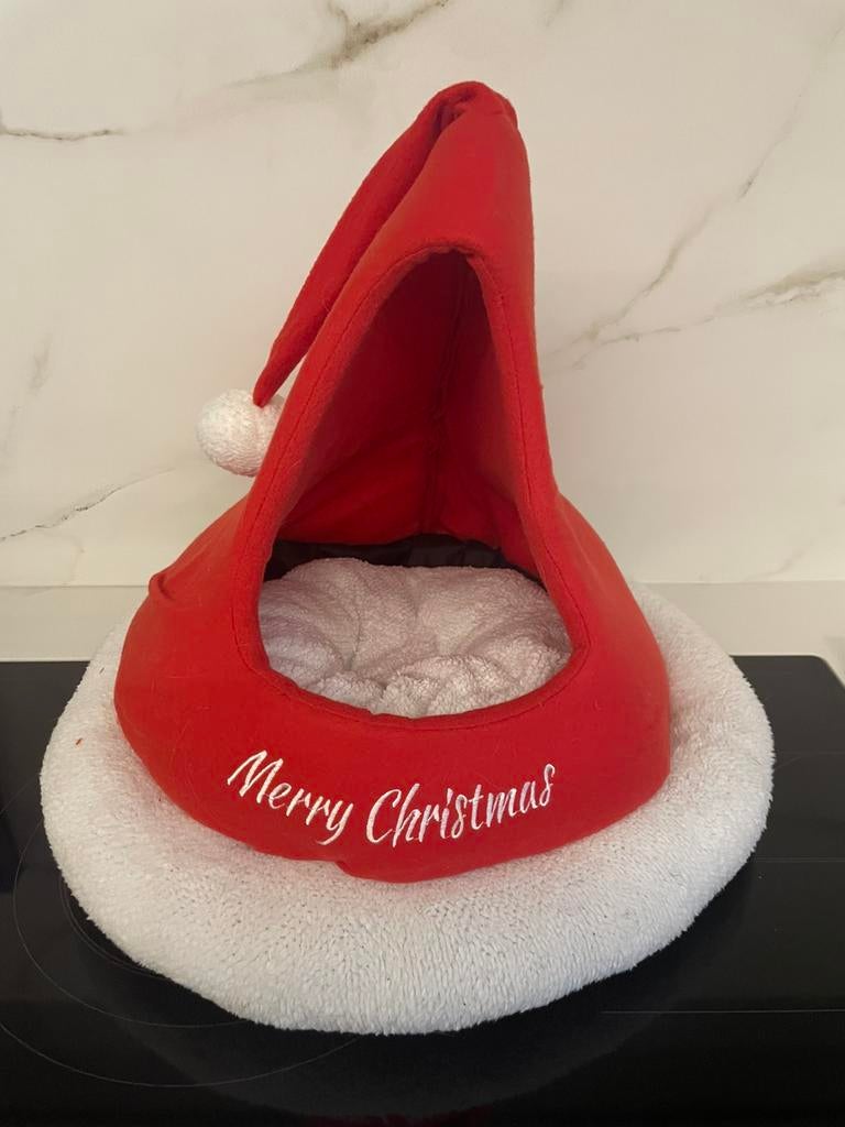 Kerstmandje voor klein hondje of poes, Ophalen, Zo goed als nieuw