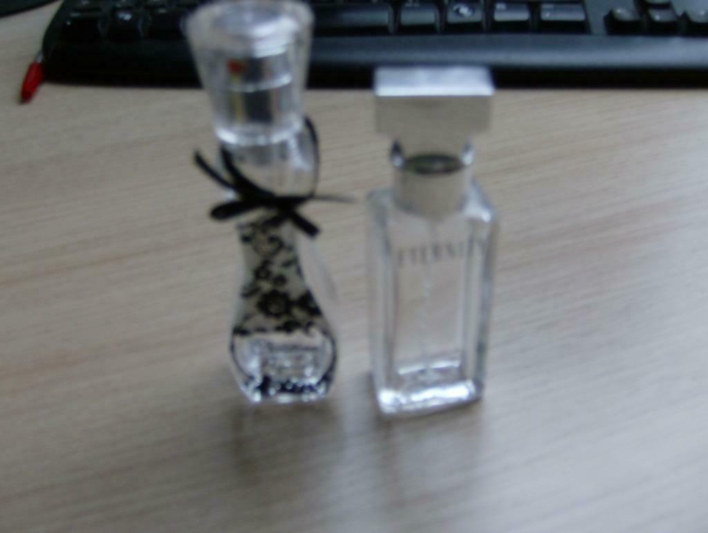 Lege miniatuur parfum flesjes eternity en christina aquilera, Ophalen of Verzenden, Gebruikt, Miniatuur