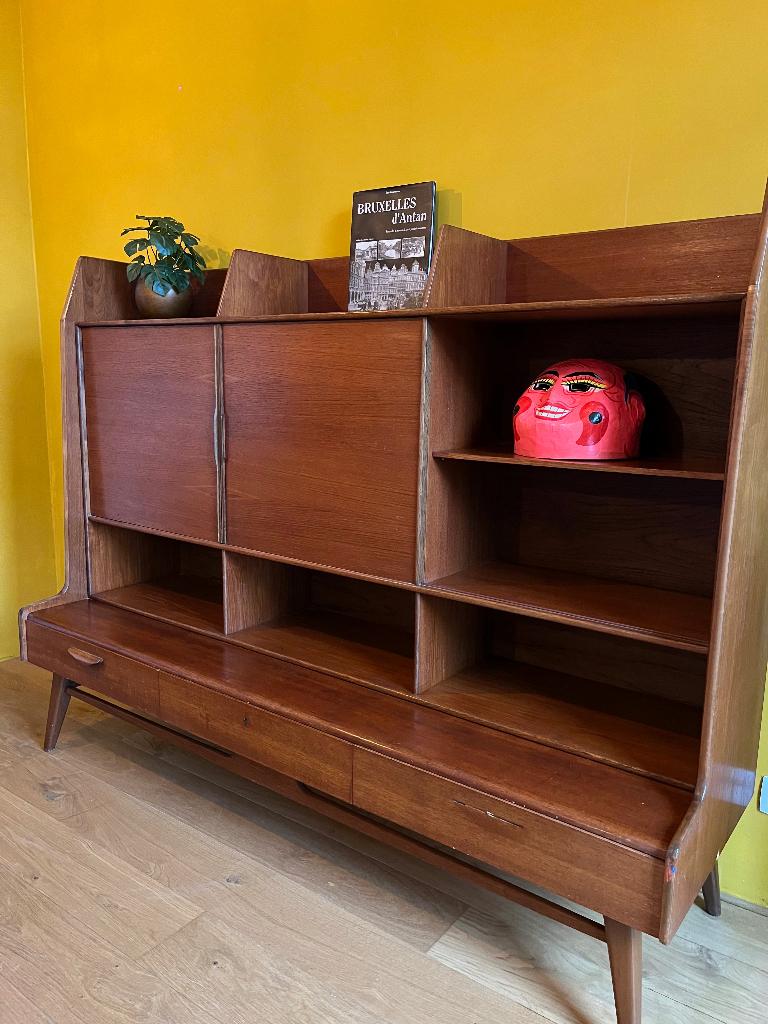 Meubels in „Scandinavische” stijl - Duits highboard, Antiek en Kunst, Antiek | Meubels | Kasten, Ophalen