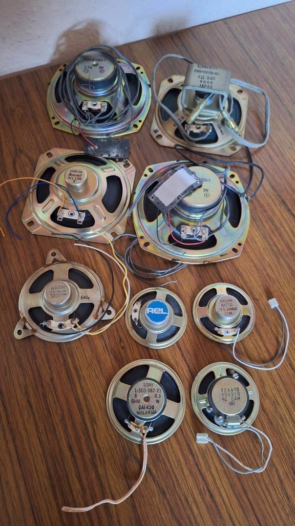 Luidsprekerboxen naar keuze per stuk vanaf 1 euro, Audio, Tv en Foto, Luidsprekerboxen, Ophalen of Verzenden, Gebruikt, Minder dan 60 watt