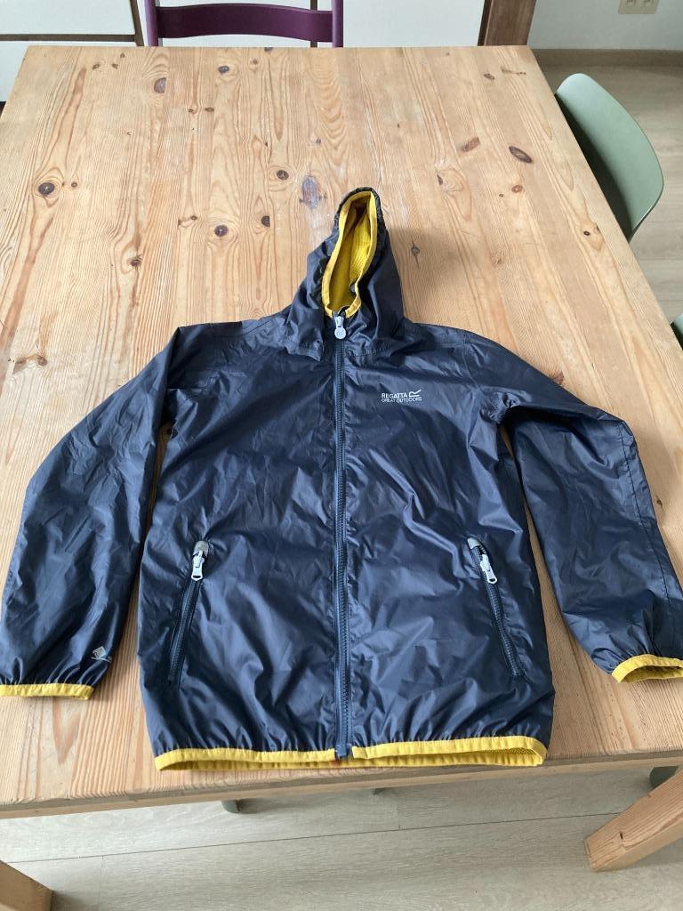 Regatta regenjack 140 cm, Regatta, Ophalen of Verzenden, Zo goed als nieuw, Jongen