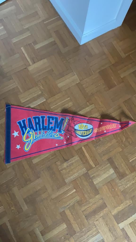 Collector fanion NBA basketball Harlem Globetrotters flag, Divers, Drapeaux & Banderoles, Enlèvement ou Envoi, Utilisé