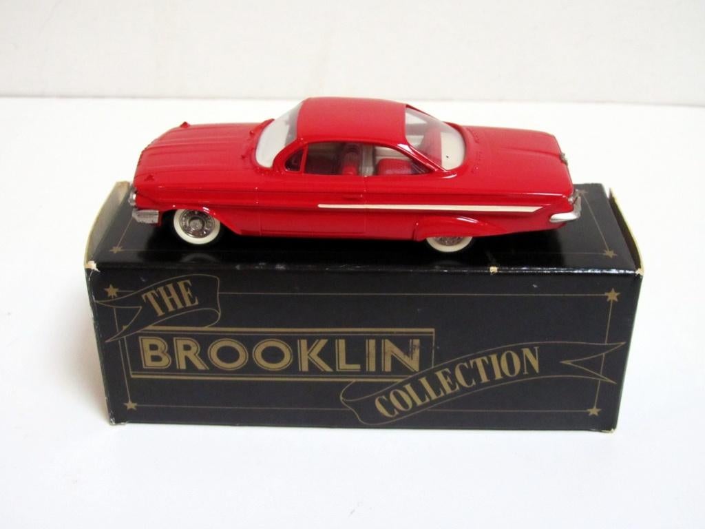 1961 Chevrolet Impala Sport Coupe Brooklin BRK.44 (1:43), Enlèvement ou Envoi, Neuf, Voiture, Autres marques