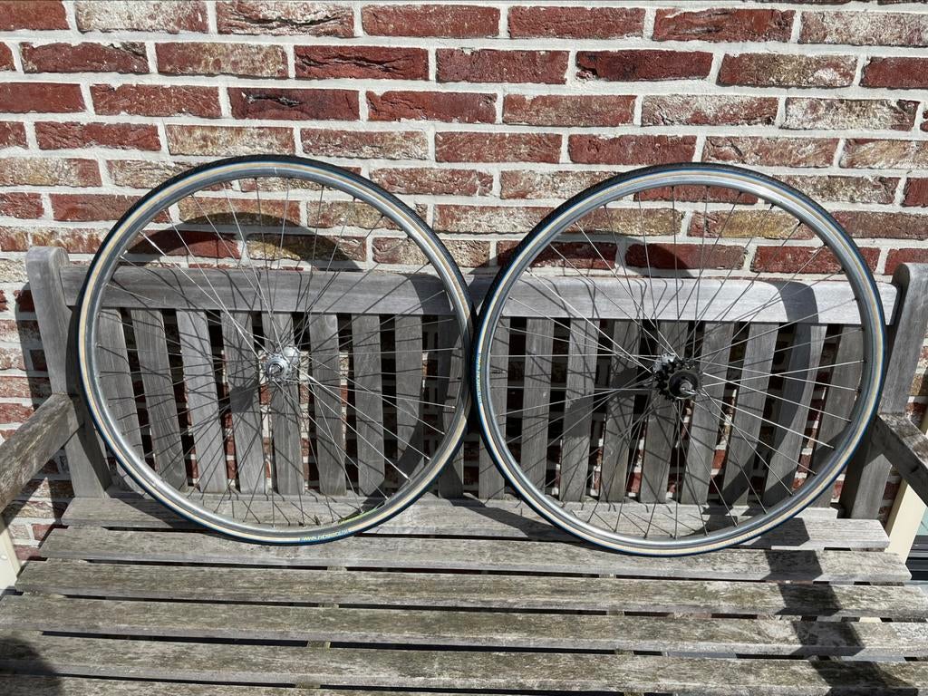 Paire de roues vintage avec moyeux Campagnolo, Enlèvement, Utilisé