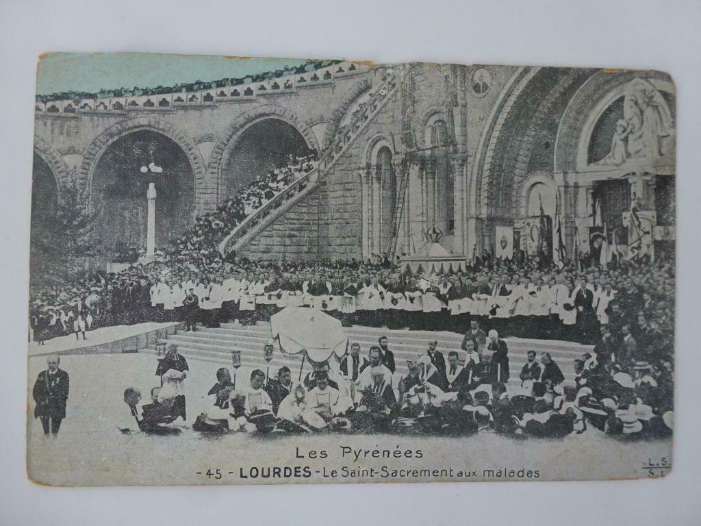Les Pyrenées 45 - Lourdes Le Saint-Sacrement aux malades, Collections, Envoi, Avant 1920, Affranchie, France