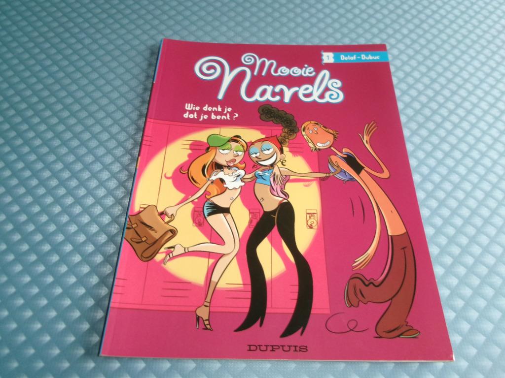 “Mooie Navels” strip, Boeken, Gelezen, Delaf - Dubuc, Eén stripboek, Ophalen of Verzenden