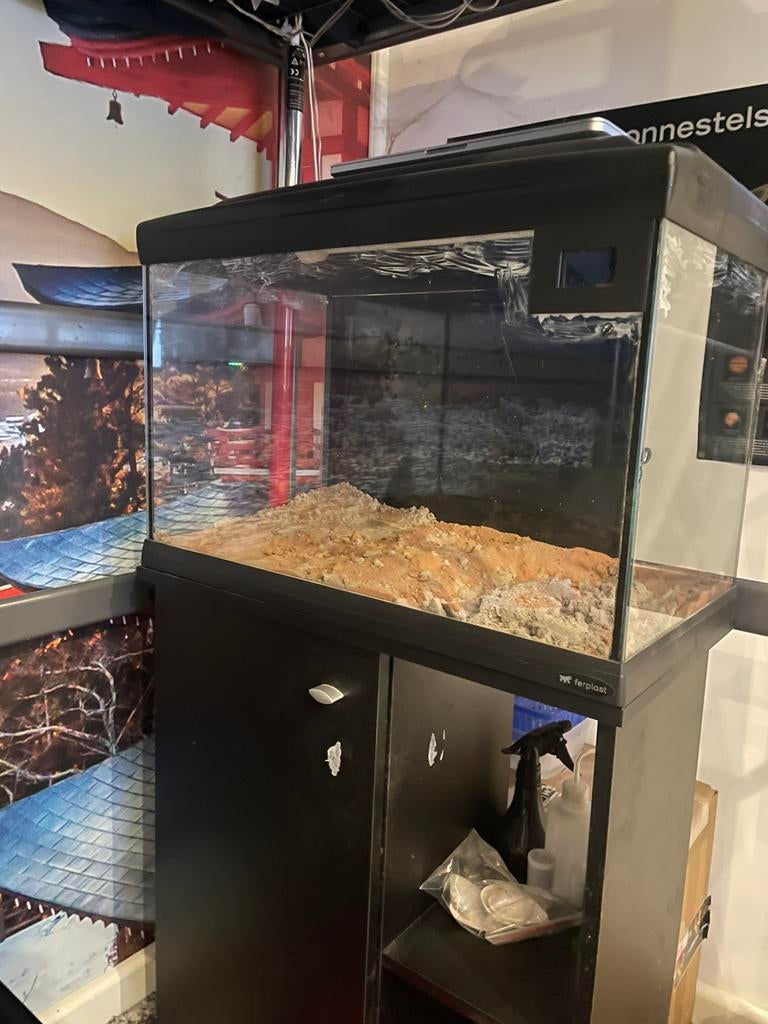 Vis tank / terrarium met kast, Dieren en Toebehoren, Ophalen, Zo goed als nieuw