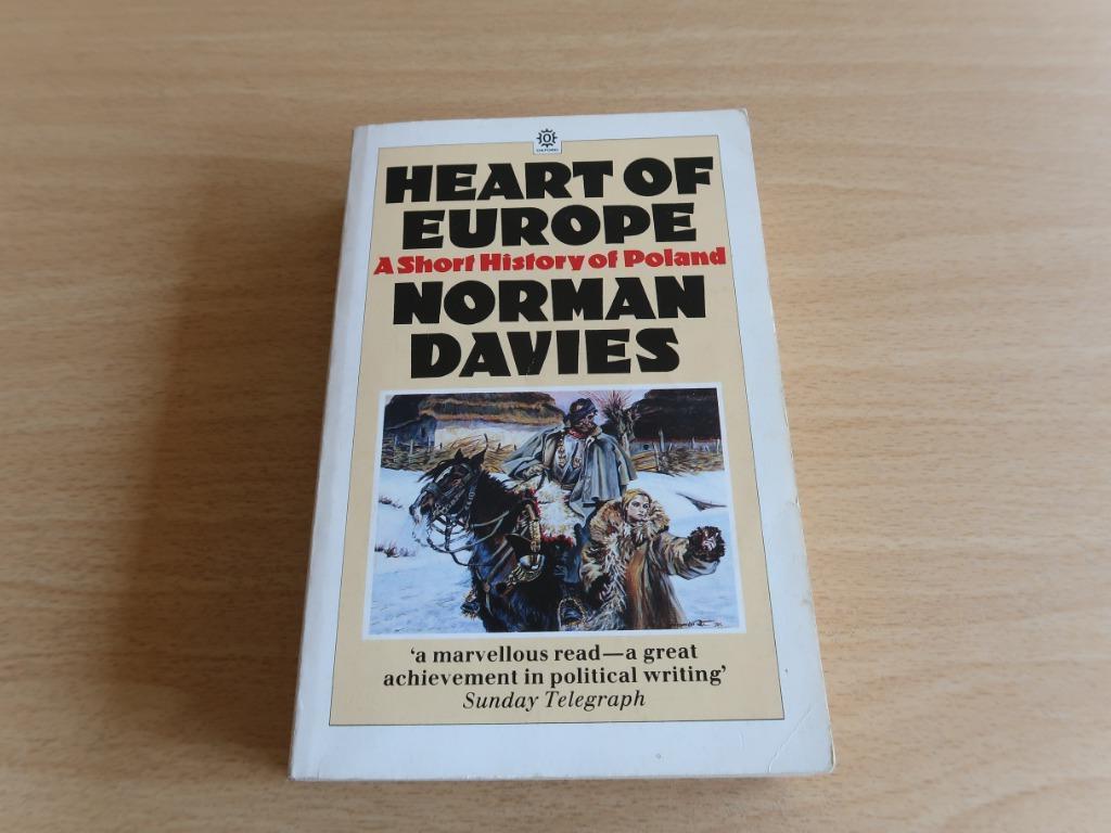 Heart of Europe / A Short History of Poland, Enlèvement