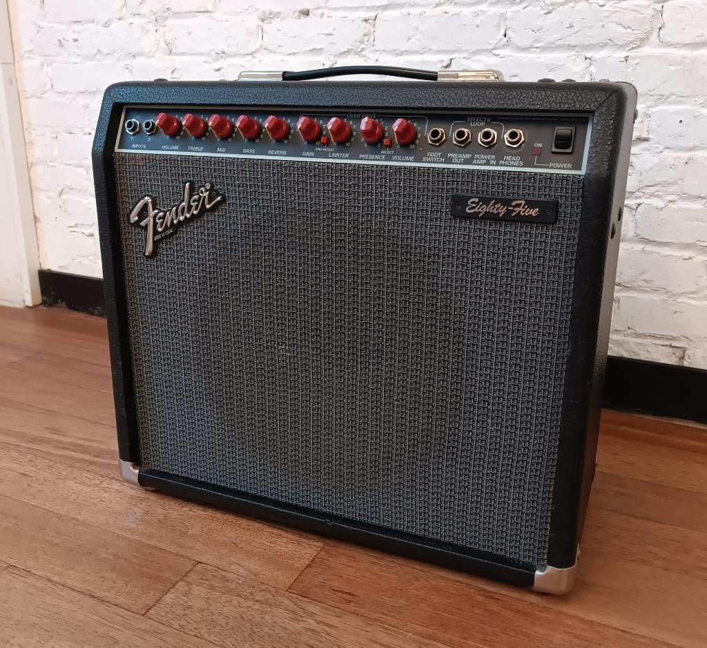 Ampli Fender Eighty-Five, Musique & Instruments, Enlèvement