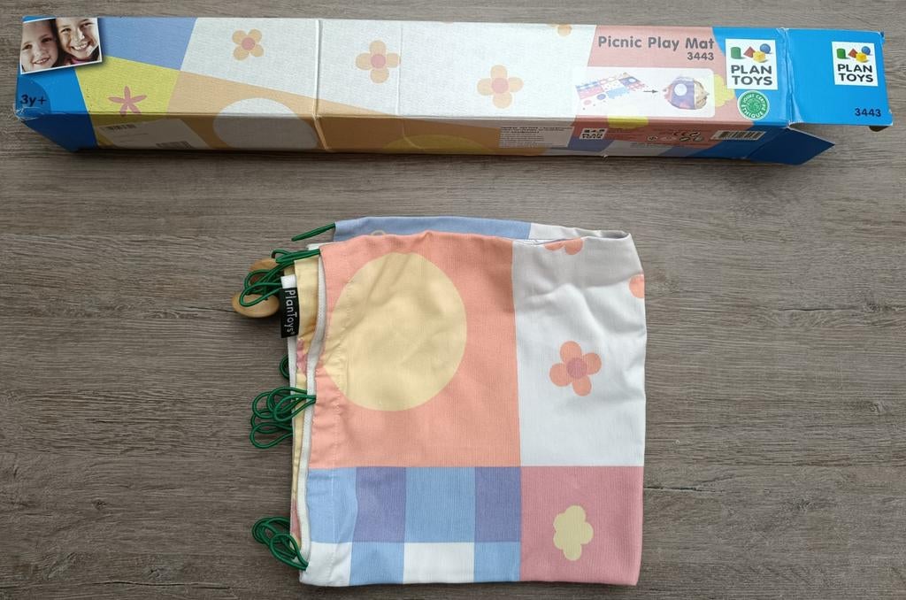Plan Toys 3443 / Picnic Play Mat, Enfants & Bébés, Enlèvement ou Envoi, Neuf