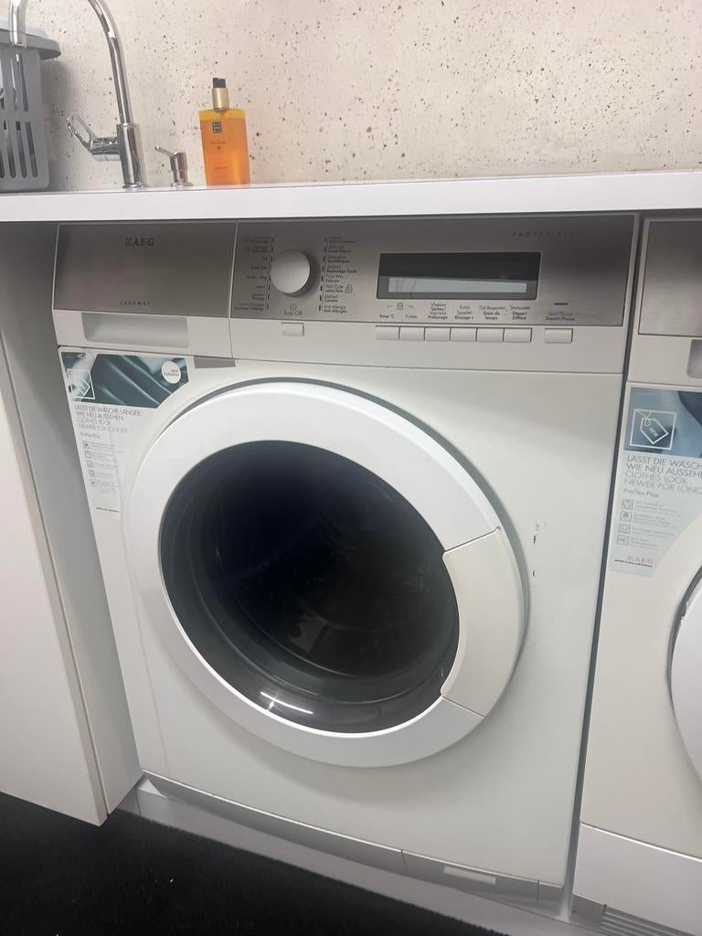 AEG wasmachine 8kg lavamat protex plus, Elektronische apparatuur, 6 tot 8 kg, Ophalen, Gebruikt, Voorlader