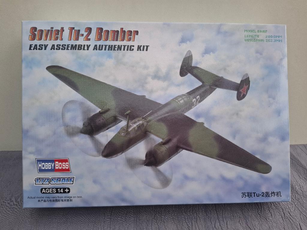 SOVJET Tu-2 Bomber WWII 1/72 N80298 vliegtuigmodel, Hobby en Vrije tijd, Modelbouw | Vliegtuigen en Helikopters, Zo goed als nieuw