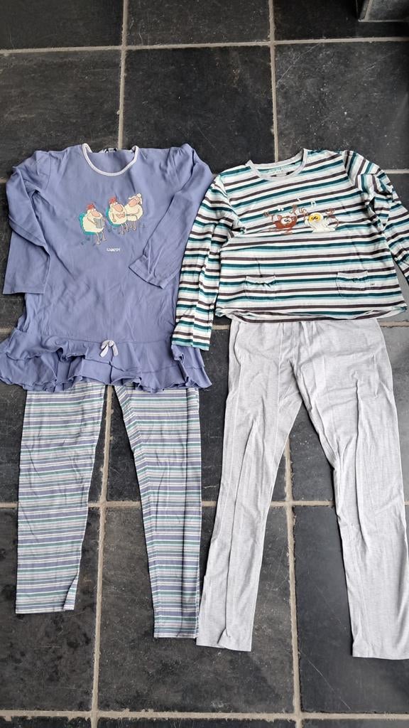 2 pyjamas Woody 140, Enlèvement ou Envoi