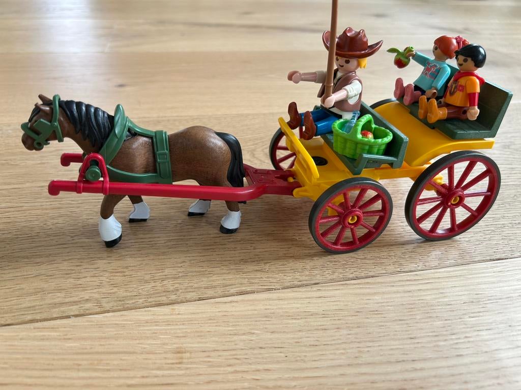 Playmobil 6932 country paard met kar, Kinderen en Baby's, Speelgoed | Playmobil, Ophalen of Verzenden, Zo goed als nieuw, Complete set