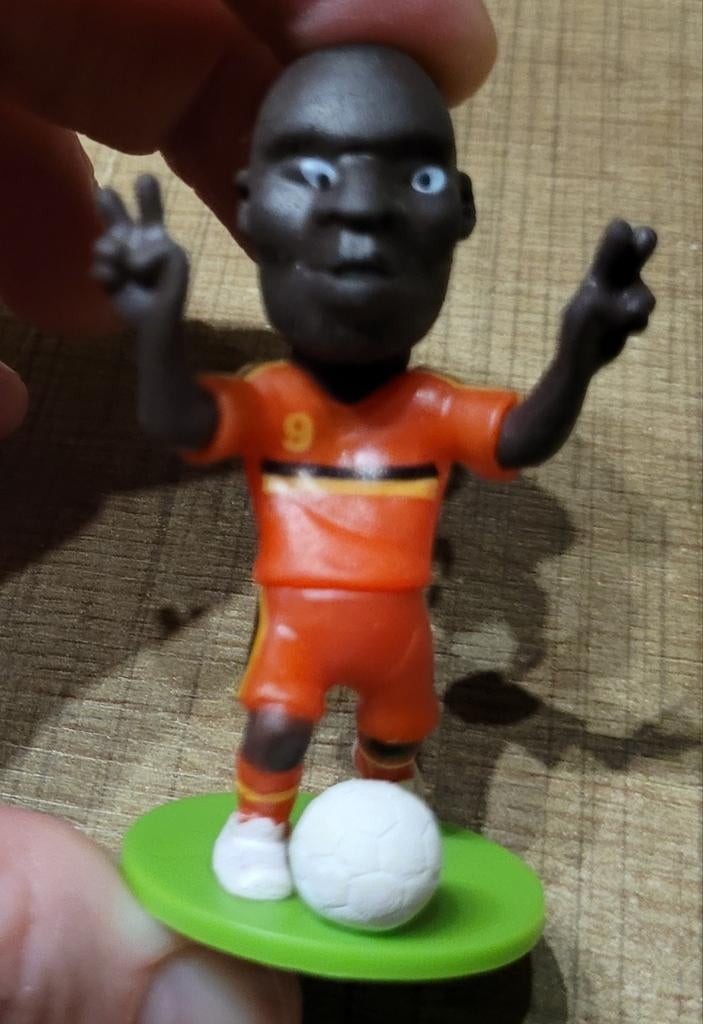 Voetbalpoppetje: Benteke, Ophalen of Verzenden, Zo goed als nieuw, Beeldje of Poppetje