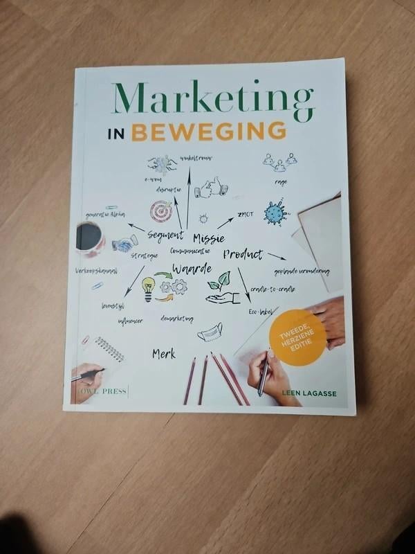 Boek : Marketing in beweging, Enlèvement ou Envoi, Comme neuf, Économie et Marketing, Leen Lagasse