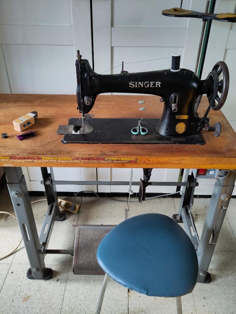 Machine à coudre Snelstikker cuir singer professional, Singer, Machine à coudre, Industrie, Enlèvement