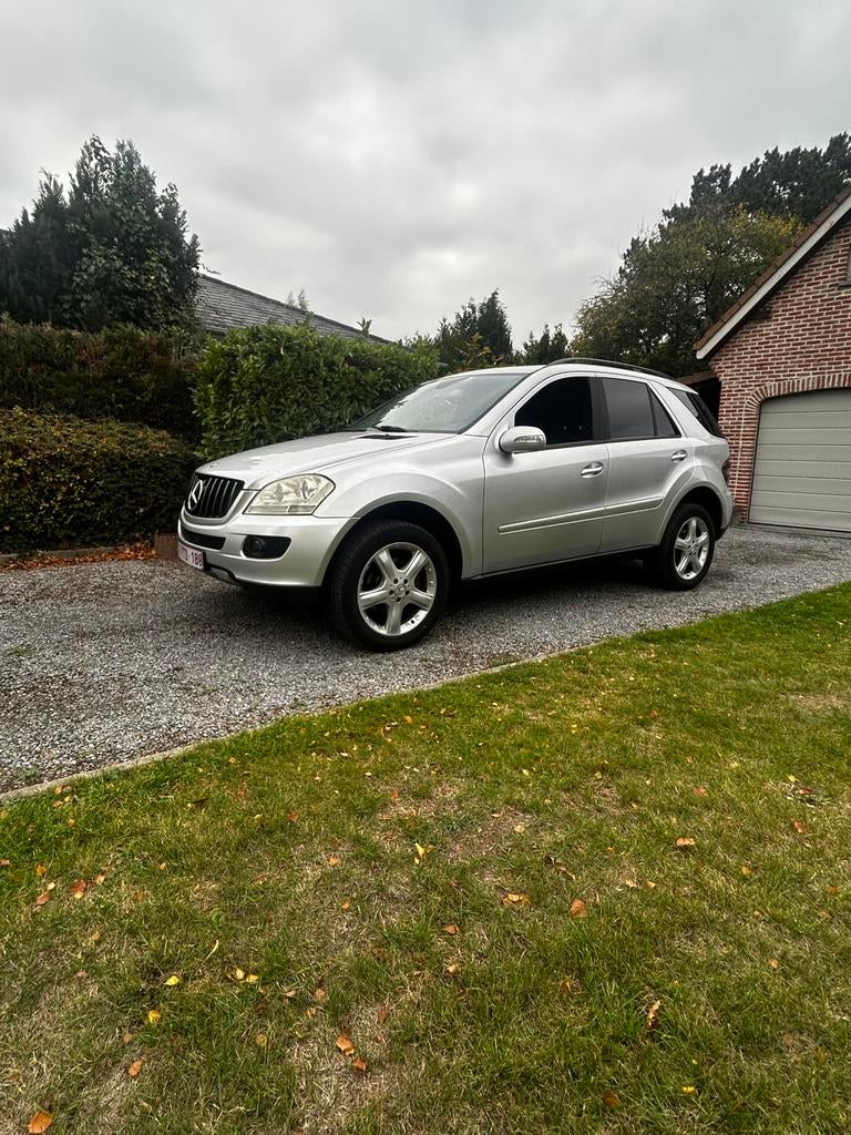 Ml 280 cdi lichte vracht, Auto's, Mercedes-Benz, Particulier, M-Klasse, 4x4, ABS, Airbags, Airconditioning, Alarm, Boordcomputer