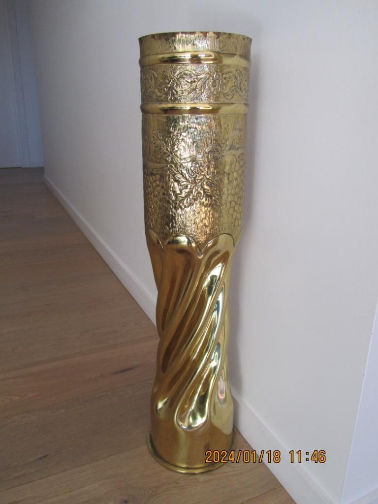 koperen obus kunstwerk, Ophalen, Koper