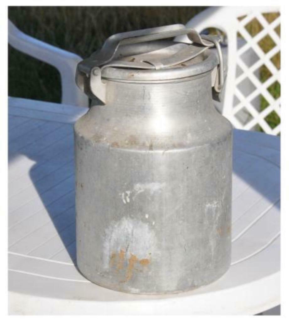 bidon a lait en aluminum, Enlèvement