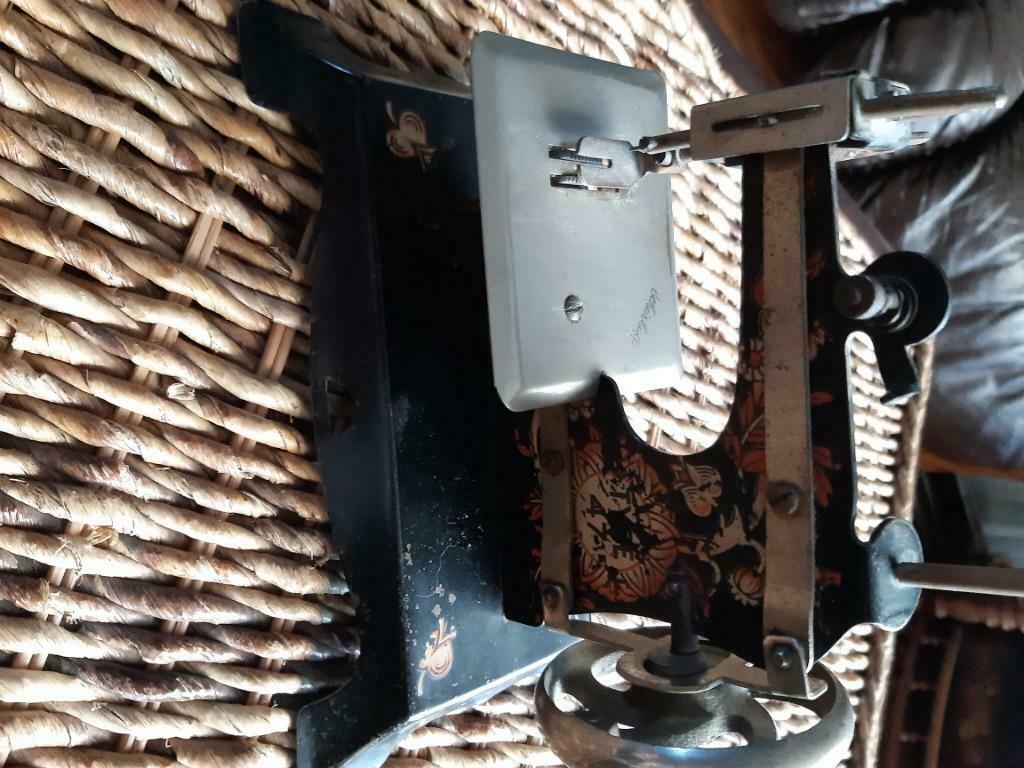 Machine à coudre enfant vintage, Enlèvement