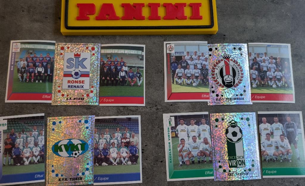 PANINI FOOTBALL 2003 12 AUTOCOLLANTS, 4 X ÉQUIPE 379/390, Envoi, Neuf