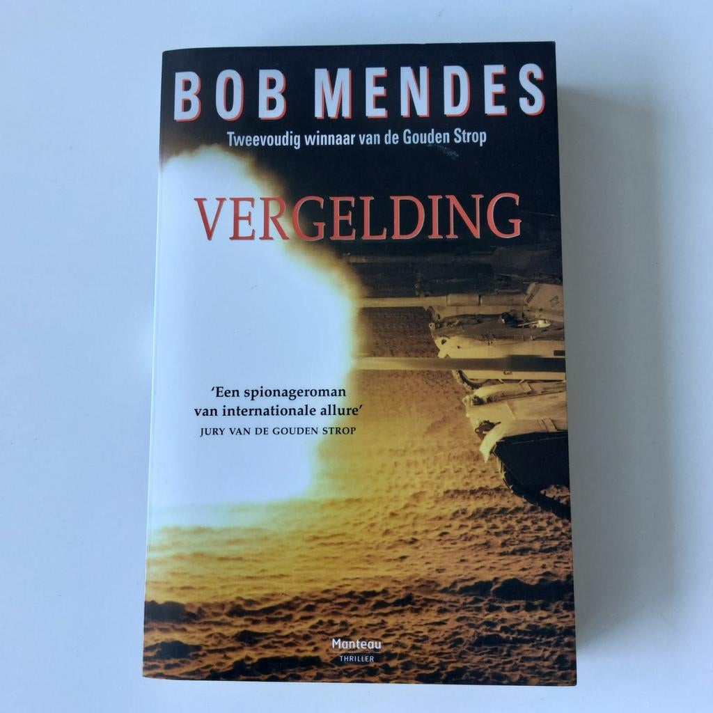 Spionageroman: Vergelding. Van Bob Mendes, Boeken, België, Bob Mendes, Ophalen, Gelezen