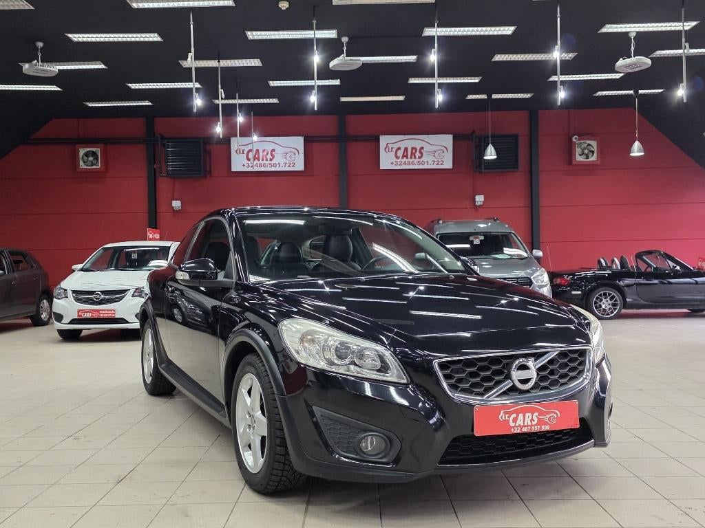 **VOLVO C30*ESSENCE*CLIMATISATION*118000 KMS*1. PROPRIÉTAIRE, Autos, 167 g/km, Euro 5, Achat, Entreprise