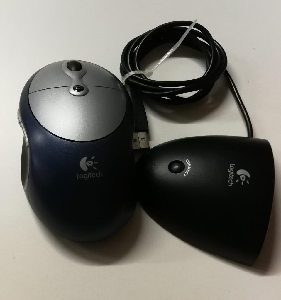 Muis Logitech draadloos met ontvanger (nr 9), Souris, Logitech, Comme neuf, Enlèvement