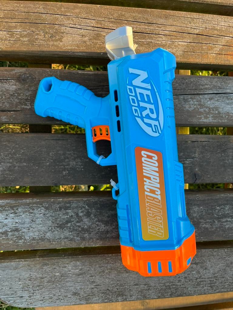 Nerf tennisballenschieter voor hond, Dieren en Toebehoren, Ophalen, Zo goed als nieuw