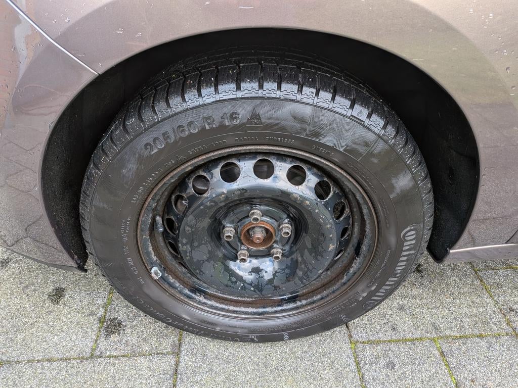 winterbanden sneeuwbanden 205/60. R16 renault scenic, Enlèvement, Utilisé