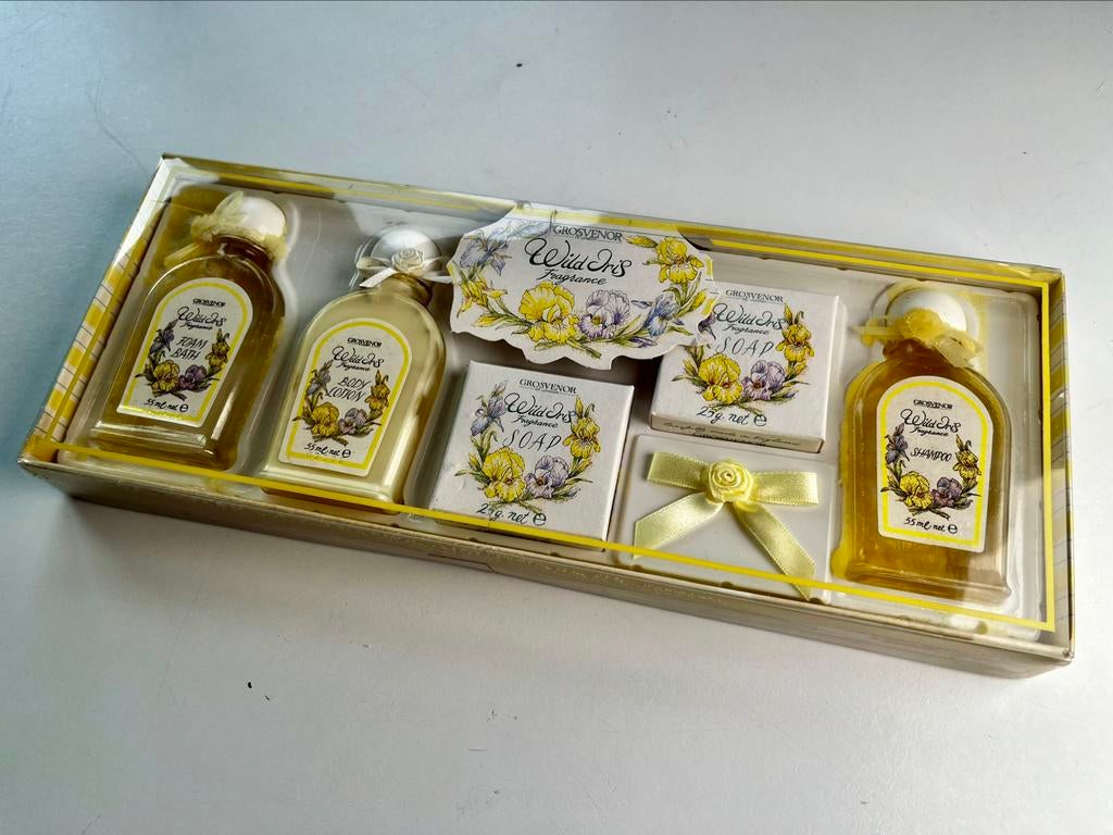 Grosvenor Of London | Ensemble de savon au parfum Wild Iris, Enlèvement ou Envoi, Neuf, Plein