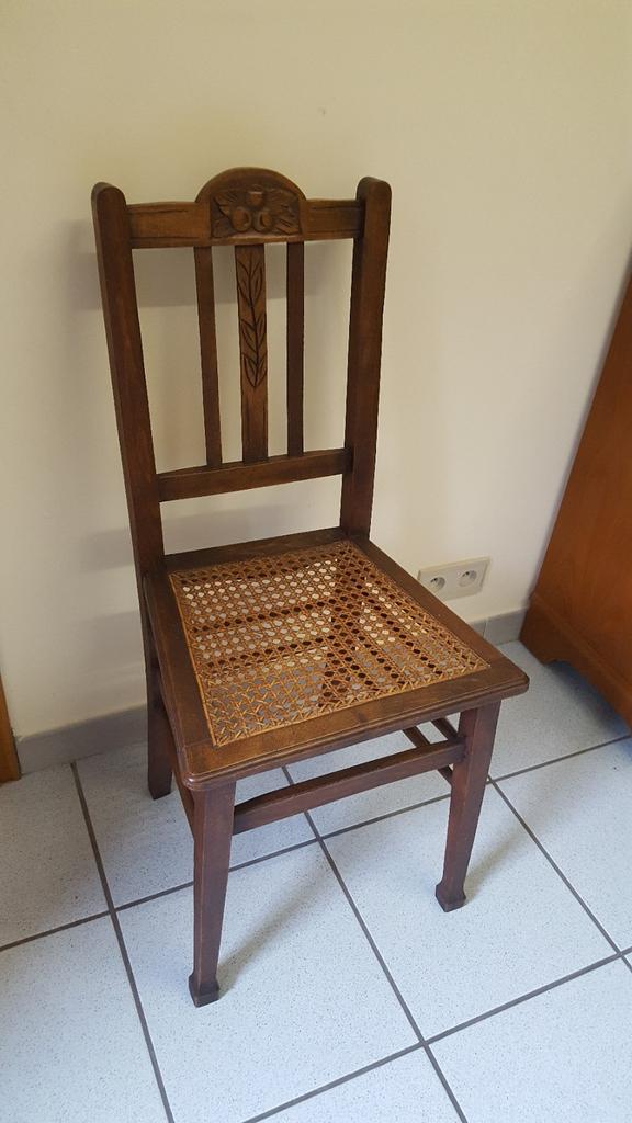 6 gecanneleerde eikenhouten stoelen, Ophalen