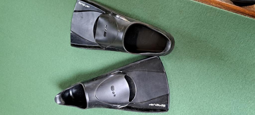 Paire de palme. Pointure 39., Sports nautiques & Bateaux, Plongée, Enlèvement ou Envoi, Comme neuf