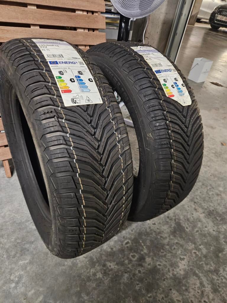 Lot de 2 pneus MICHELIN (4 saisons premium), Autos : Pièces & Accessoires, Pneus & Jantes, Enlèvement, 4 Saisons, Pneu(s)