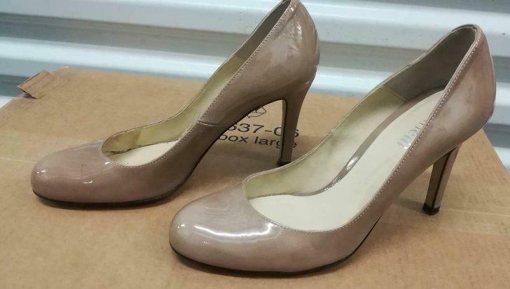 315A* MINELLI sexy escarpins crème laqués cuir (37), Envoi, Porté, Escarpins