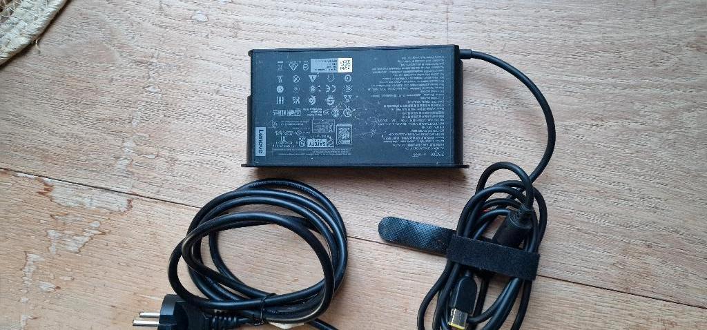 Laptop Transformator als nieuw, Ophalen, Zo goed als nieuw, Overige typen
