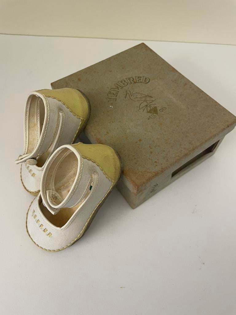 Vintage Tembred Kinderschoenen jaren '50 met doos., Antiek en Kunst, Ophalen of Verzenden