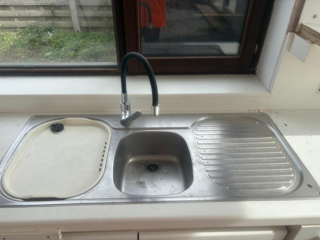 pombak met kraan, Ophalen